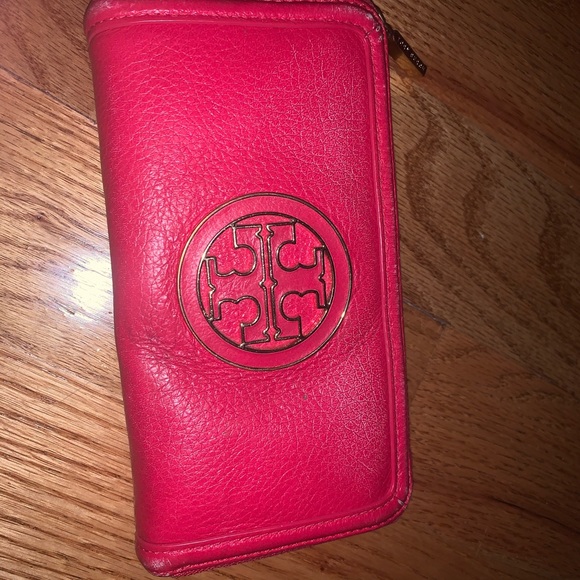 Tory Burch Handbags - Tory Burch Zipper Wallet Deep Coral
